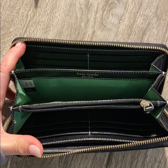 Kate Spade Wallet - Picture 4 of 7